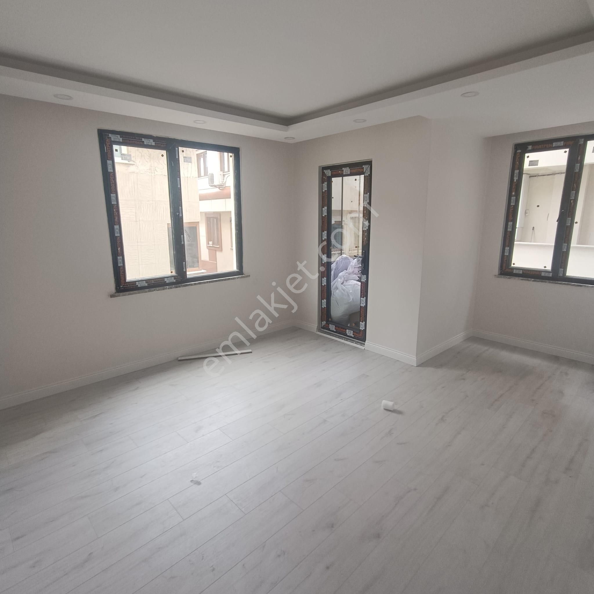 19 Mayıs Caddesi Üzeri – Sıfır Daire – İlk Kiracısını Bekliyor Arka Cephe - Görsel 6