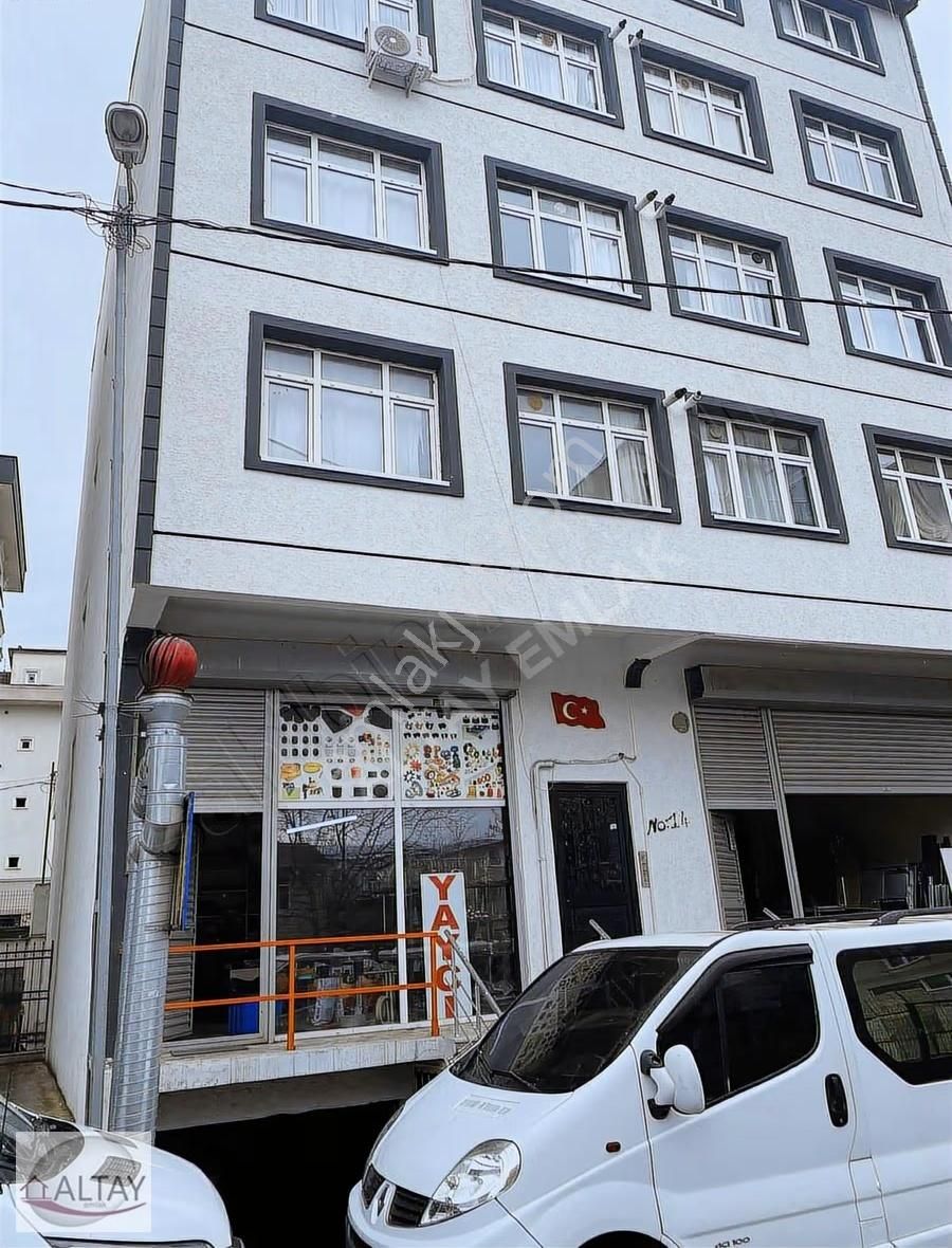 Esenkent'te Des Sanayi Karşısı 200m² Kiralık Dükkan/depo - Görsel 7