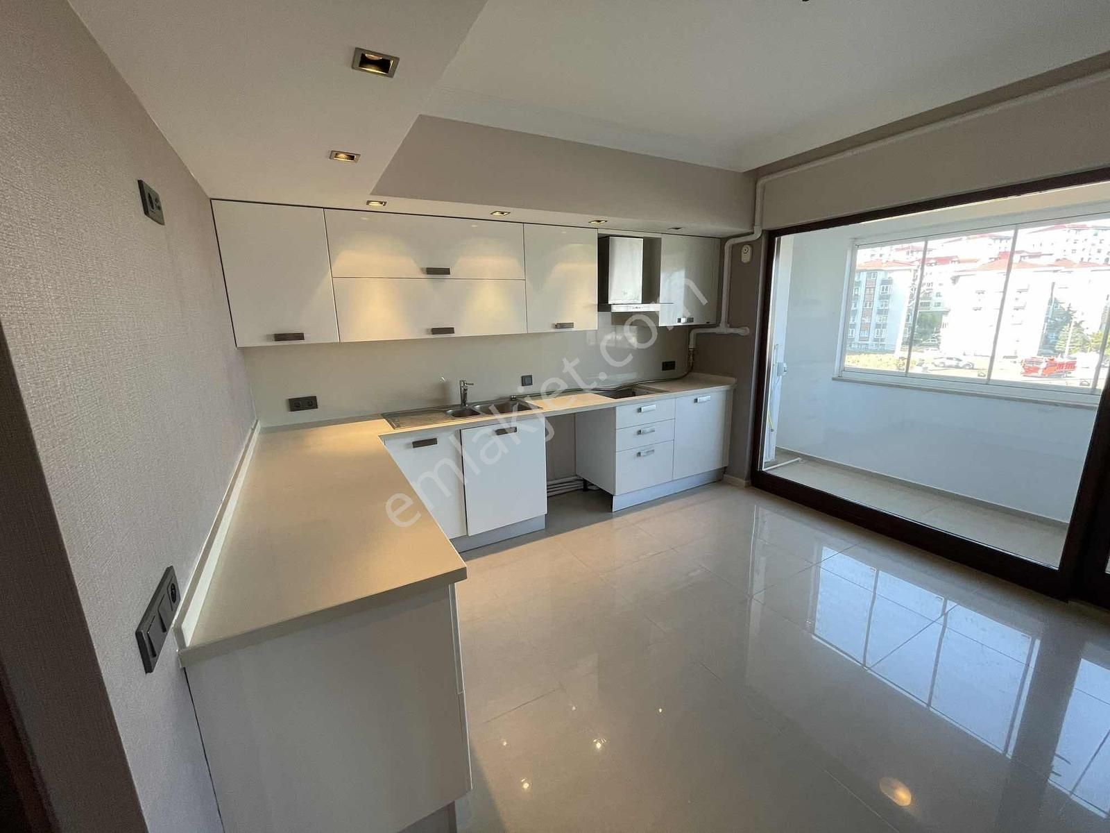 Yıldızlı'da Satılık 3+1 Lüks Daire - Görsel 28