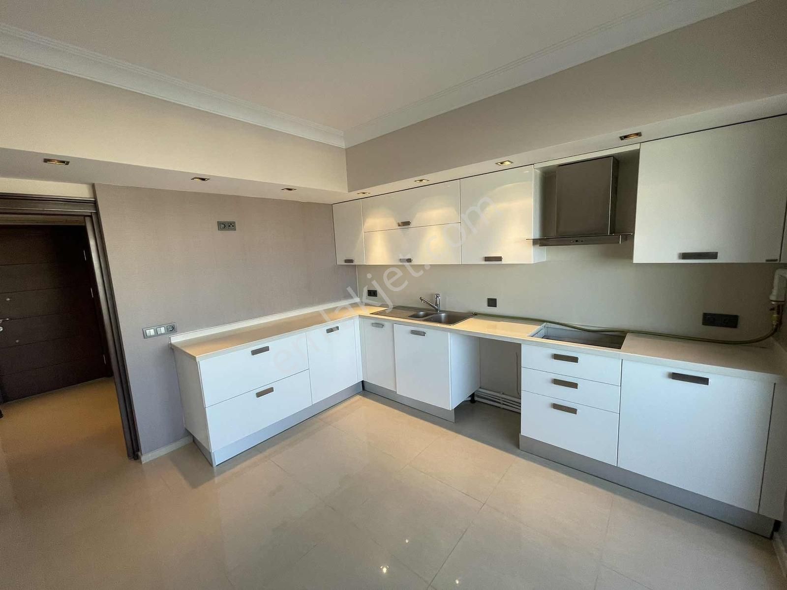 Yıldızlı'da Satılık 3+1 Lüks Daire - Görsel 29