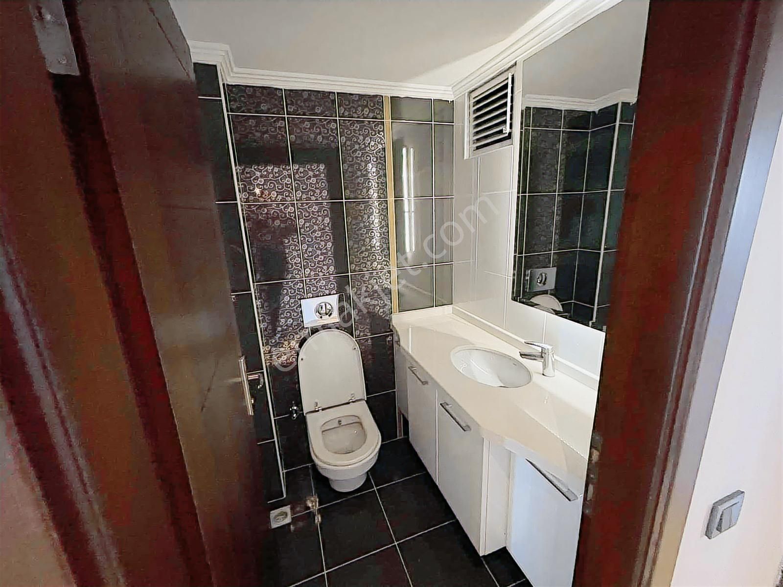 Yıldızlı'da Satılık 3+1 Lüks Daire - Görsel 8