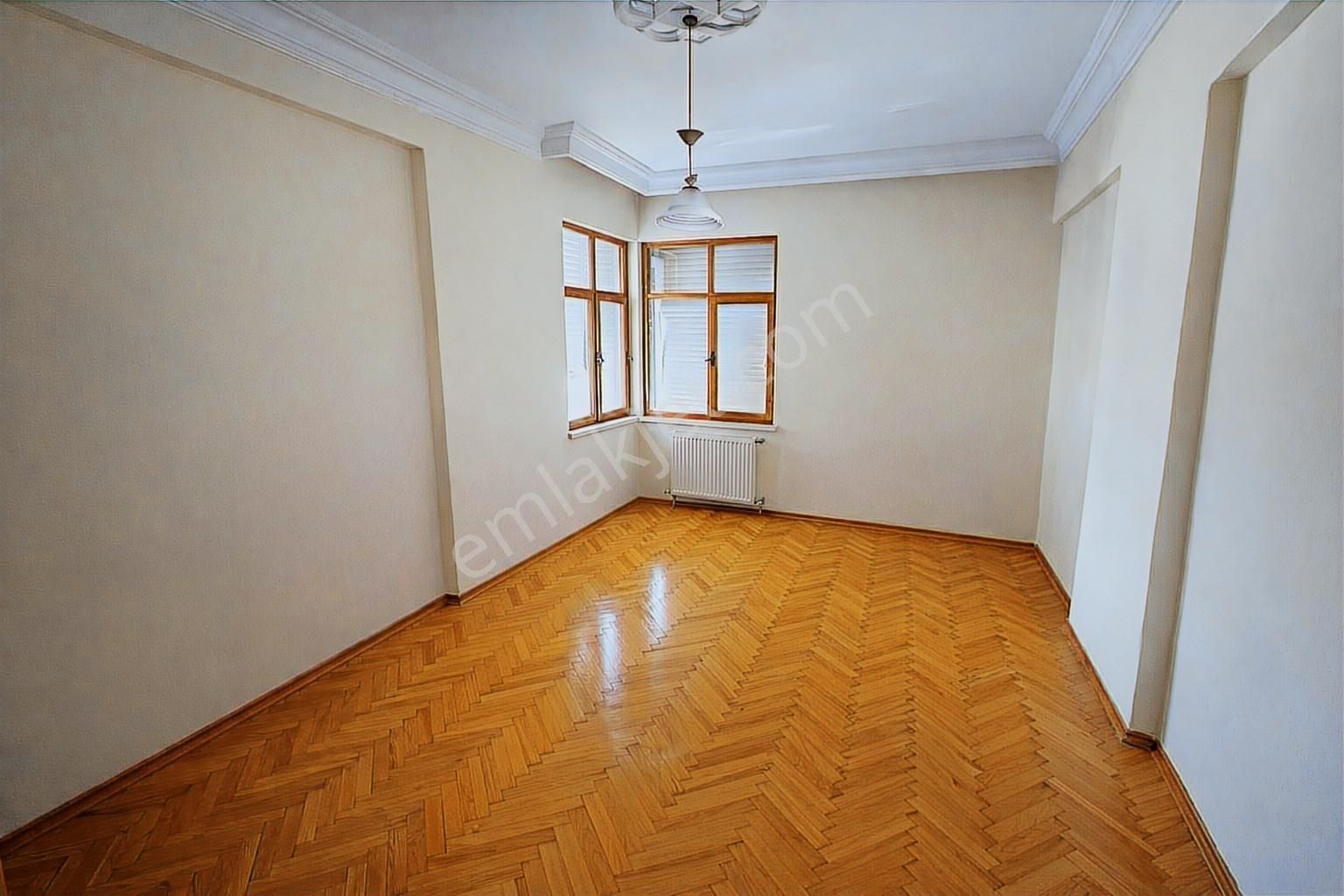 Geniş 3+1 Arakat Daire 145 M² | Gençlik Mah. | Denize 5 Dk - Görsel 14