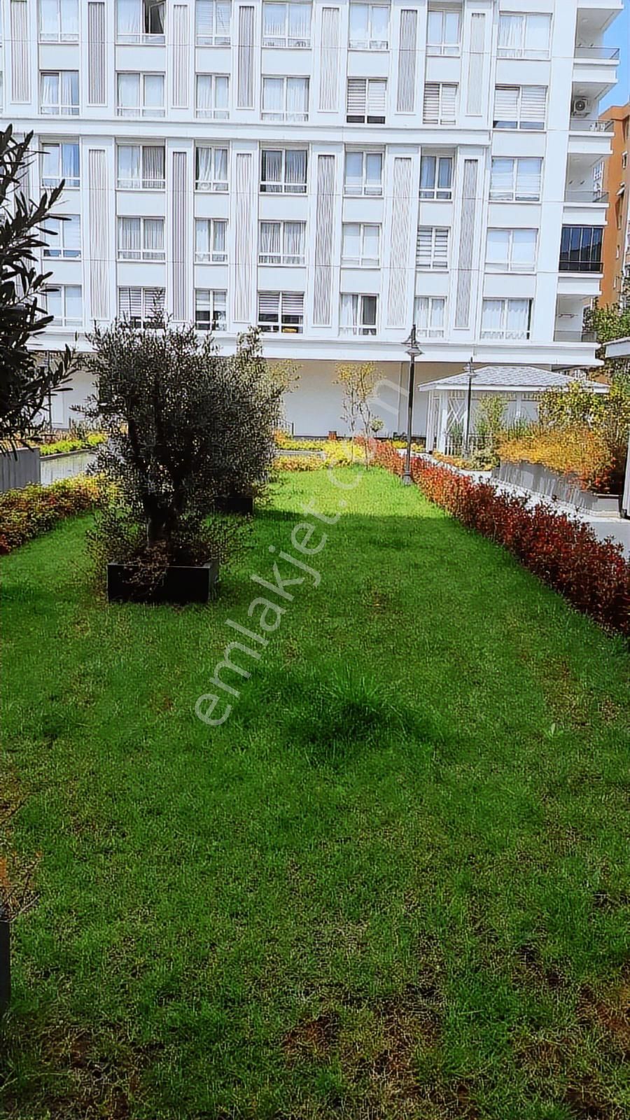 Altayçeşme Evinpark Ada Sitesinde Ebeveyn Banyolu Metro 2dk 2+1 - Görsel 16