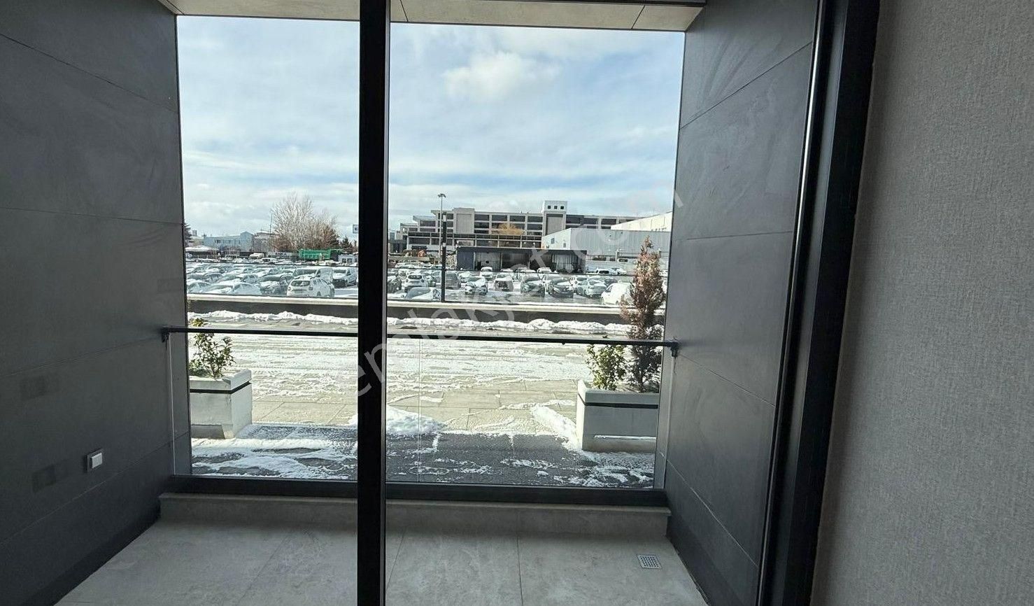 Yenimahalle Merkezde Sıfır Oturuma Hazır 1+1 Kiralık Rezidans - Görsel 12