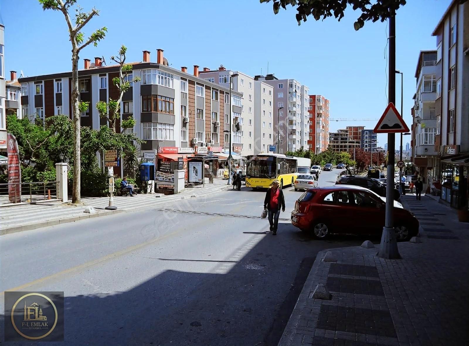 F-l Emlaktan Cumhuriyette Fırsat Daire+dükkan 30 Kiracılı - Görsel 15