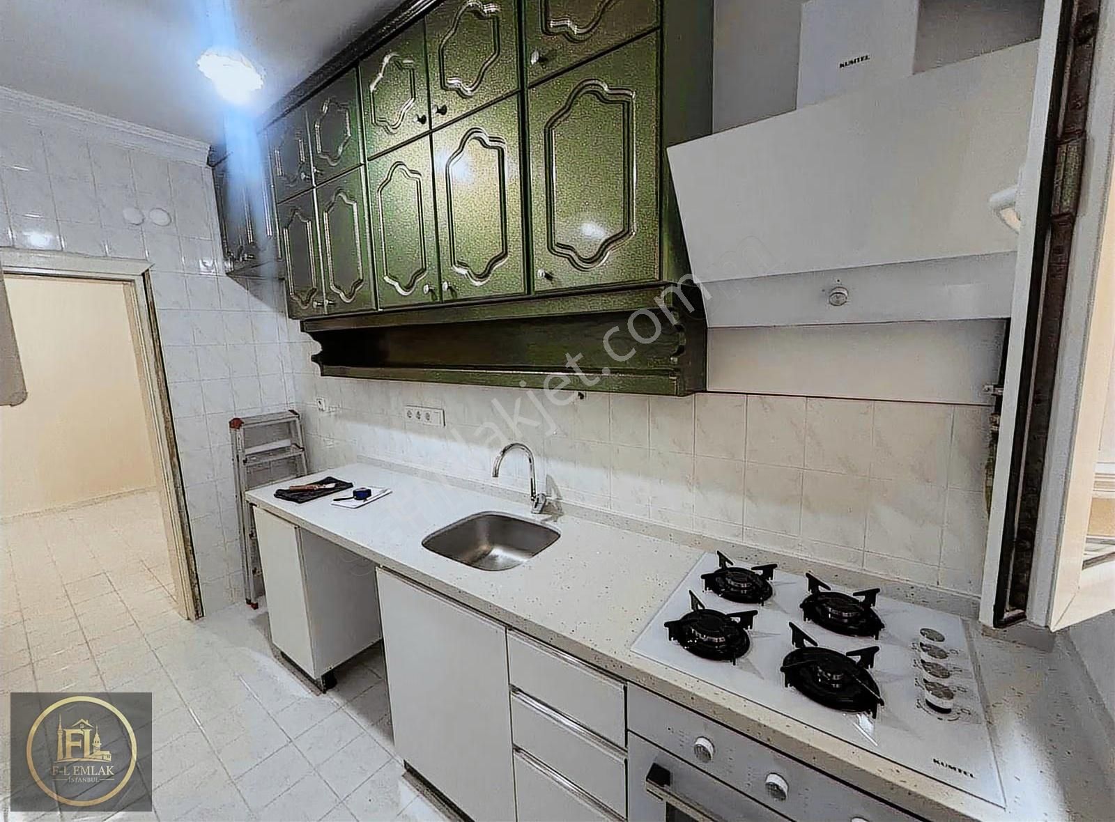 F-l Emlaktan Emaar Avm Libadiye Yakını 2+1 Arakat - Görsel 3