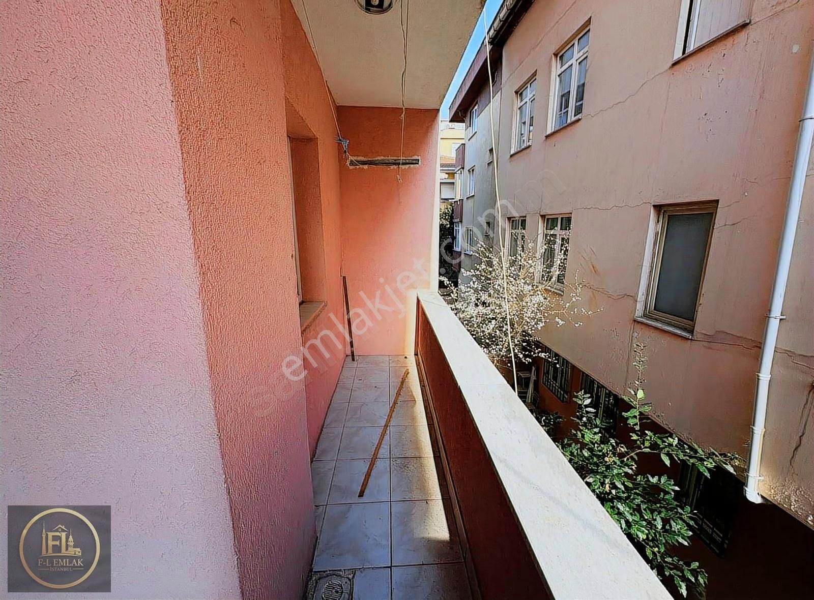 F-l Den Cumhuriyette Metro Yürüme Mesafe ,geniş Ferah 3+1arakat - Görsel 26