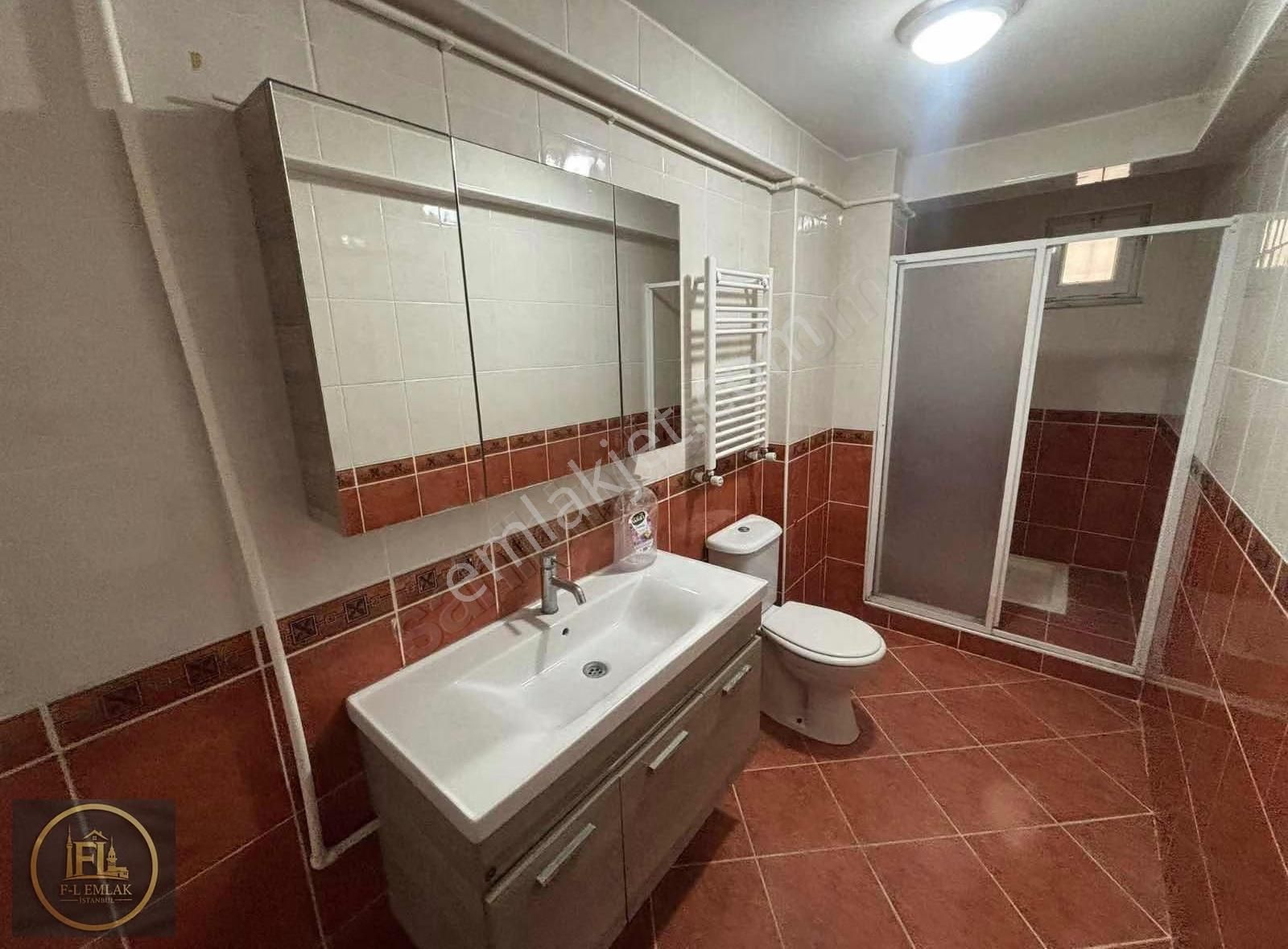 Fl Emlaktan Bulgurlu Metro Yakını 2+1 Yüksek Giriş - Görsel 16