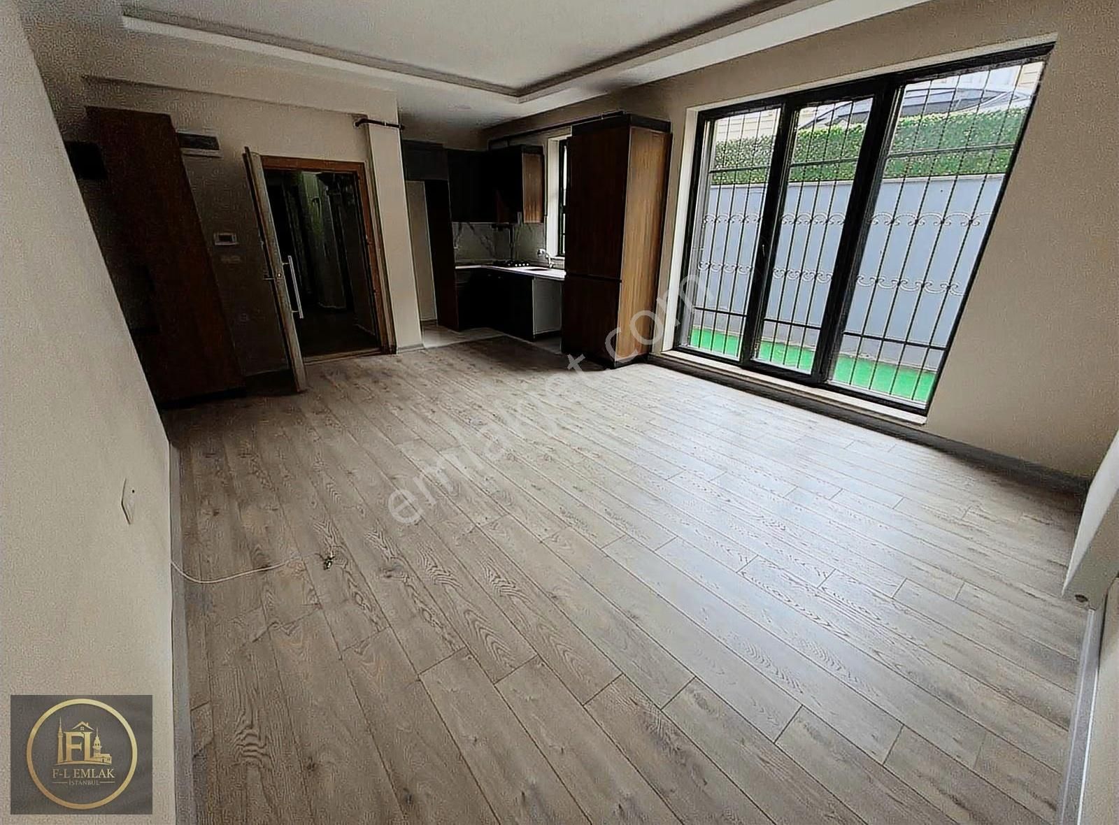 F-l Emlaktan Emaar Avm Libadiye Yakını Geniş 1+1 Yeni Bina - Görsel 11