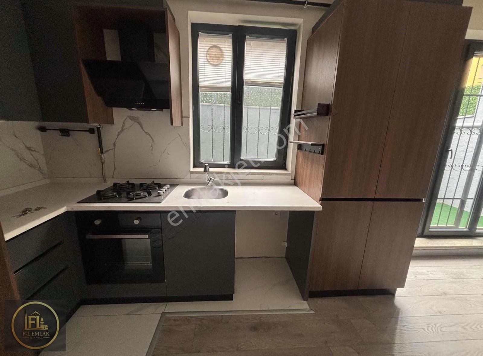 F-l Emlaktan Emaar Avm Libadiye Yakını Geniş 1+1 Yeni Bina - Görsel 8