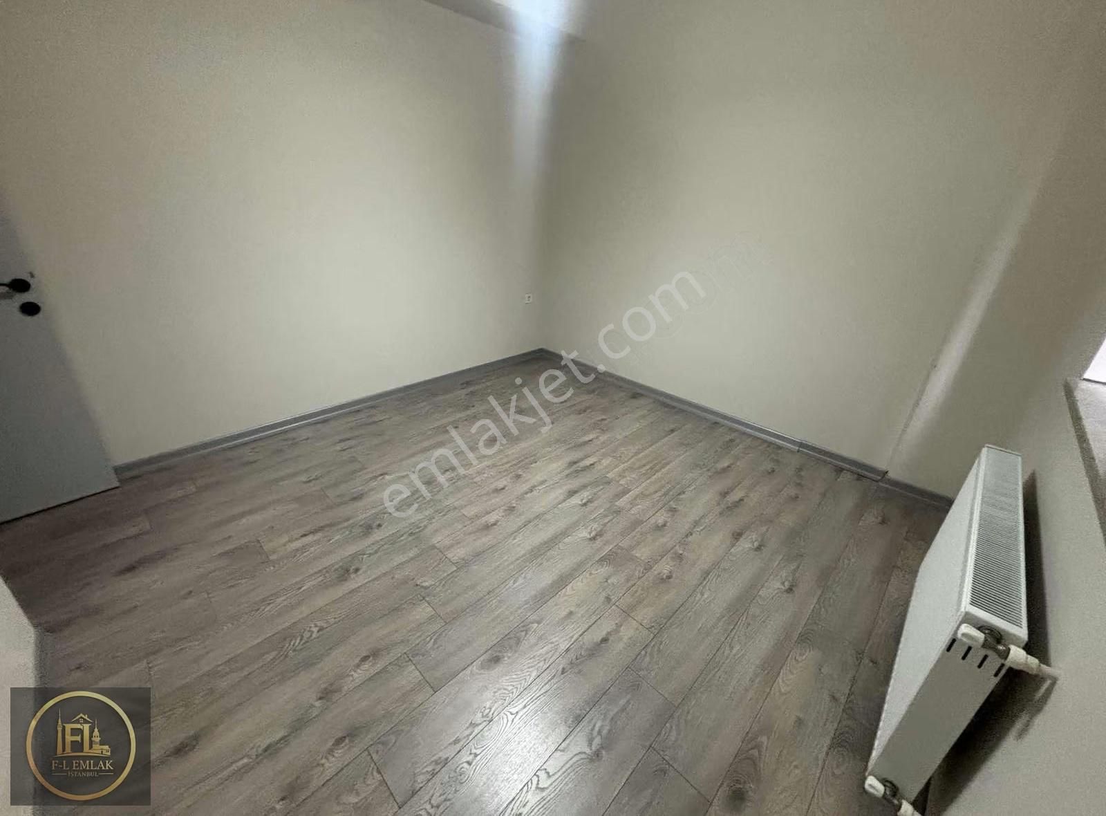 F-l Emlaktan Emaar Avm Libadiye Yakını Geniş 1+1 Yeni Bina - Görsel 15