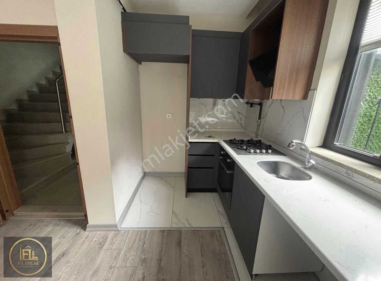 F-l Emlaktan Emaar Avm Libadiye Yakını Geniş 1+1 Yeni Bina - Görsel 13