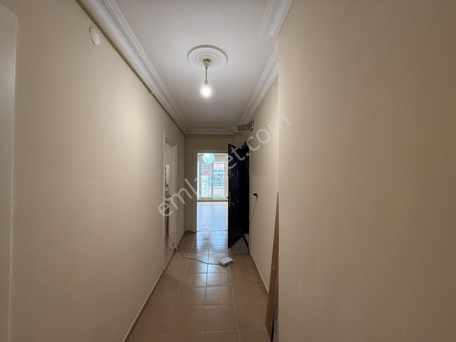 Kiralık Mehmet Akif Ersoy'da 2+1 105 M² 3.kat Metrobüse Yakın !! - Görsel 5