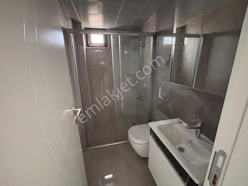 Beylikdüzü Yakuplu Mahallesinde 2+1 Fırsat Dairemiz - Görsel 9