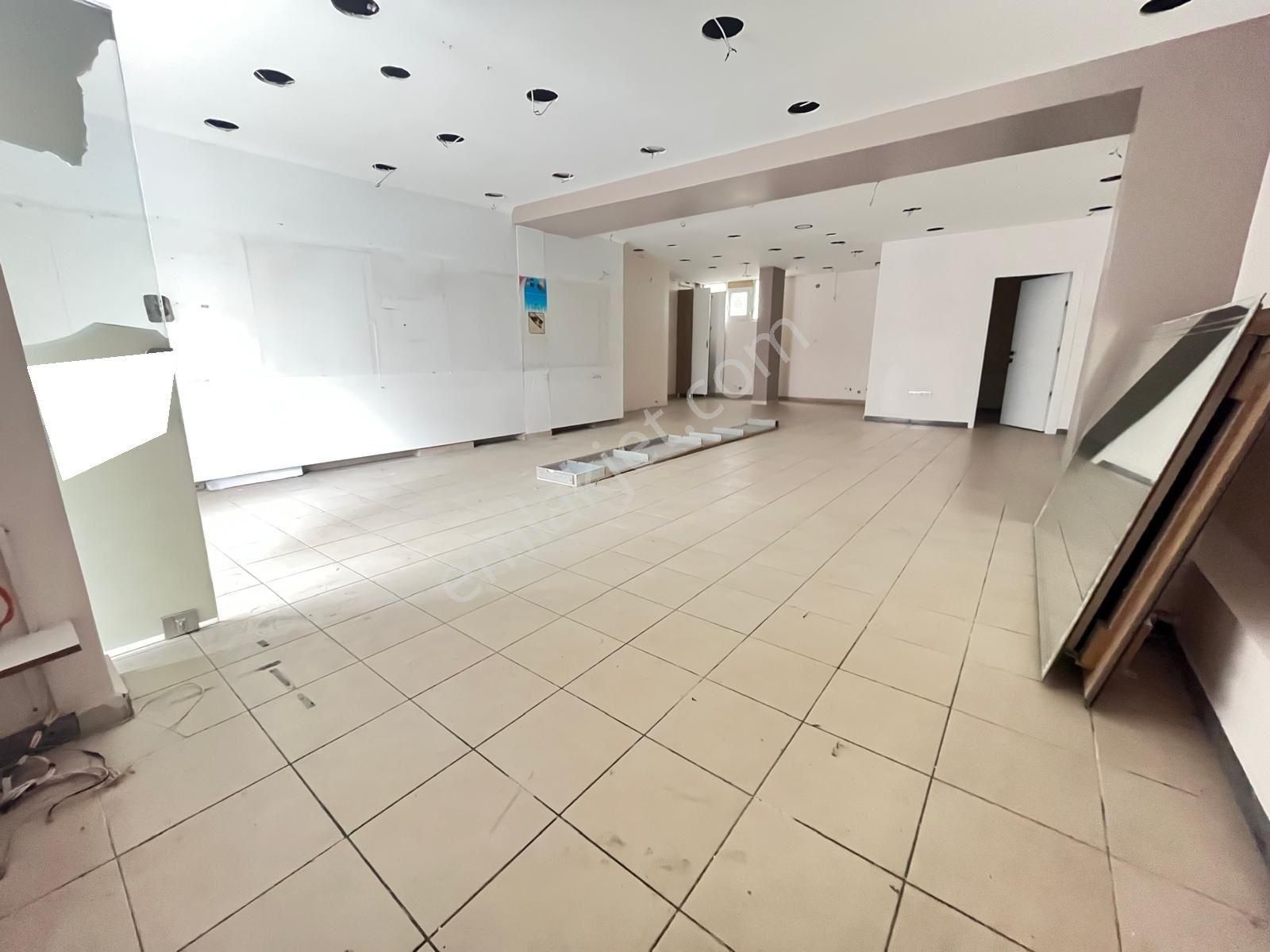 Loft'tan Gültepe Mah Düz Giriş 95m2 Krediye Uygun Köşe Dükkan - Görsel 7