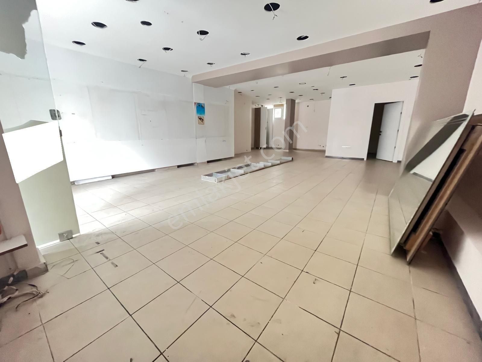 Loft'tan Gültepe Mah Düz Giriş 95m2 Krediye Uygun Köşe Dükkan - Görsel 6