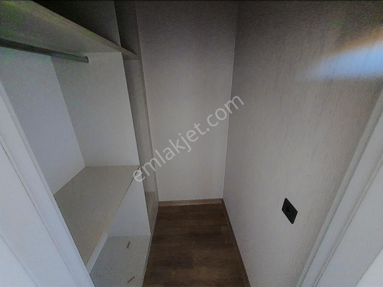 Sincan Merkez'de Sıfır Ön Cephe Giyinme Odalı Çift Banyolu 3+1 - Görsel 7