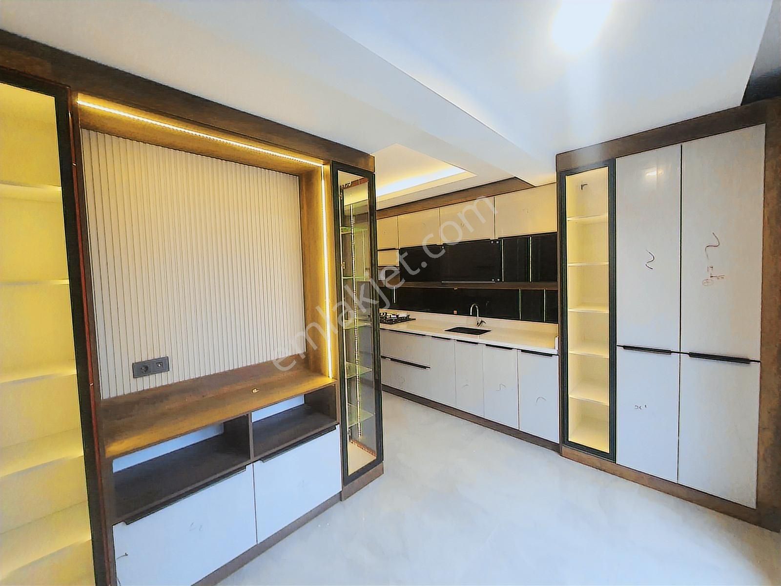 Sincan Merkez'de Sıfır Ön Cephe Giyinme Odalı Çift Banyolu 3+1 - Görsel 39
