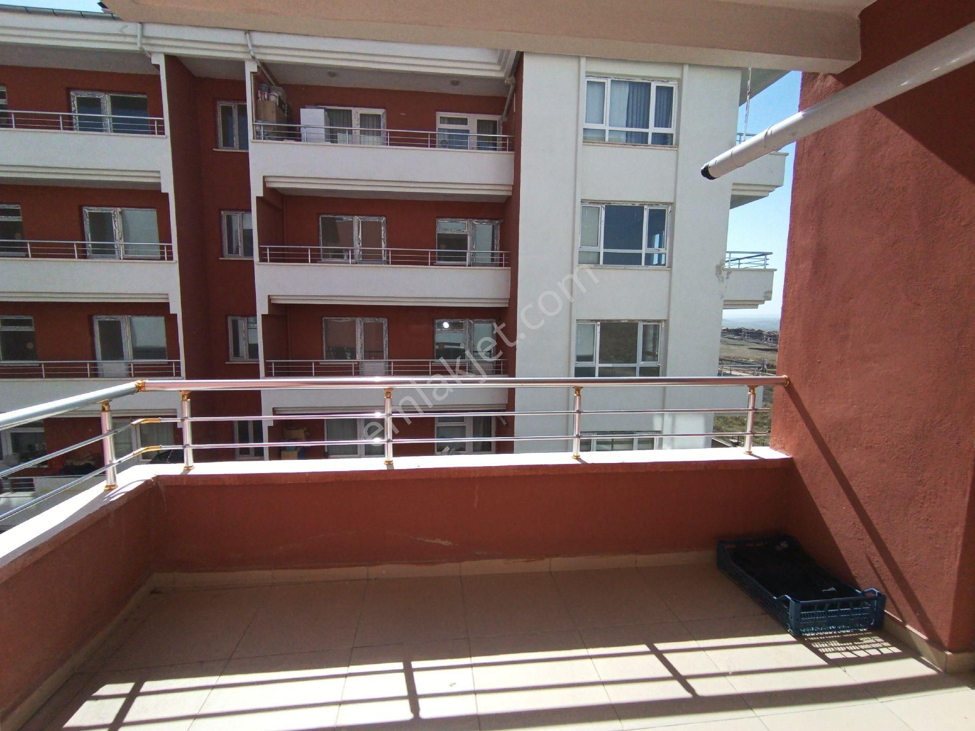 111'den Temiz Ve Kullanışlı Konumu Güzel 3+1 Kiralık Daire - Görsel 10