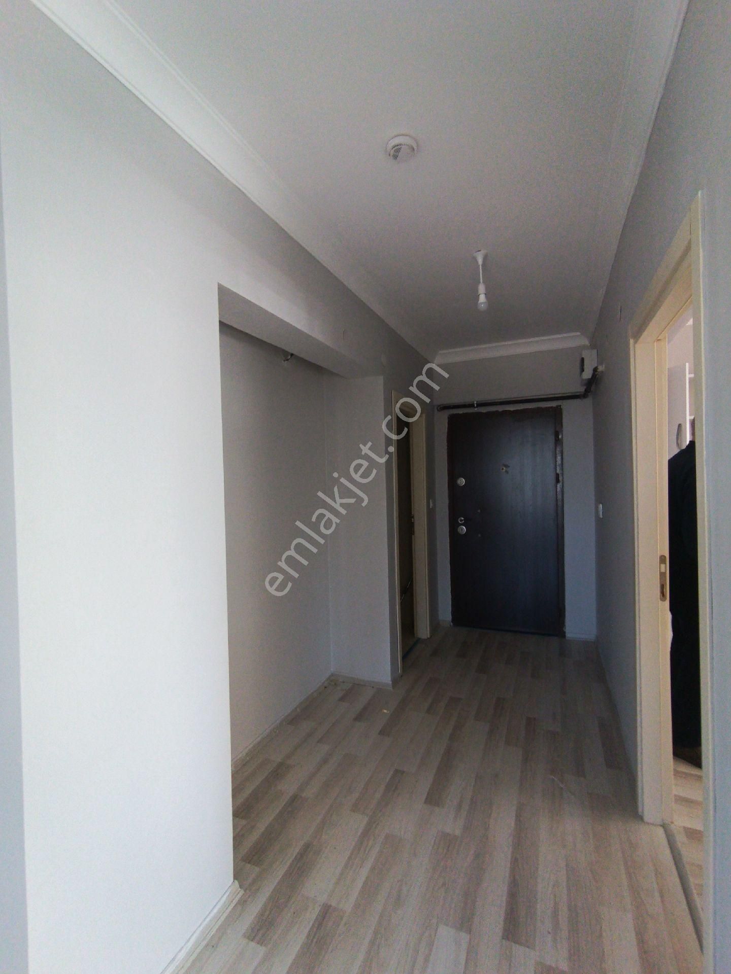 111'den Temiz Ve Kullanışlı Konumu Güzel 3+1 Kiralık Daire - Görsel 3