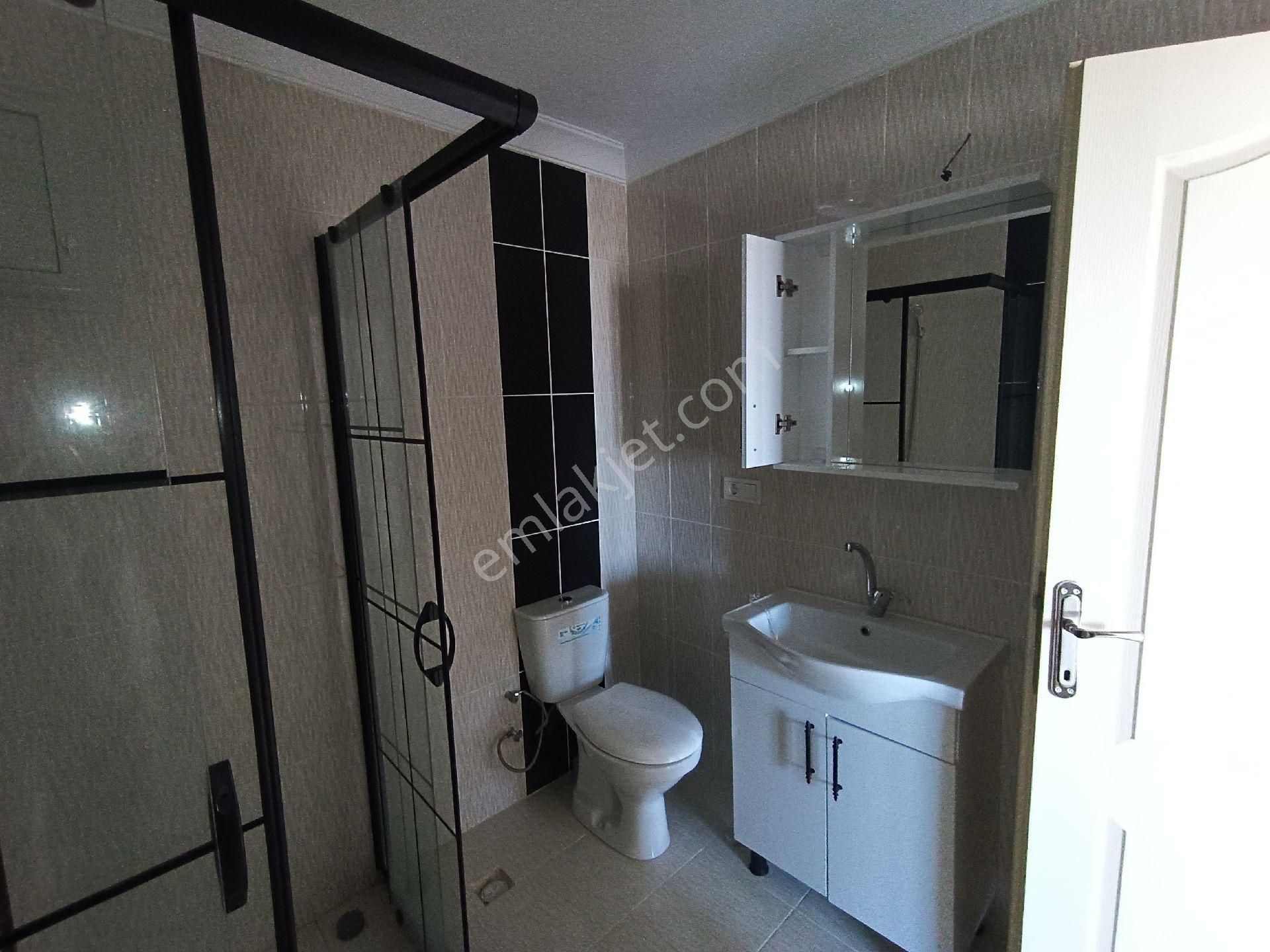 111'den Temiz Ve Kullanışlı Konumu Güzel 3+1 Kiralık Daire - Görsel 13