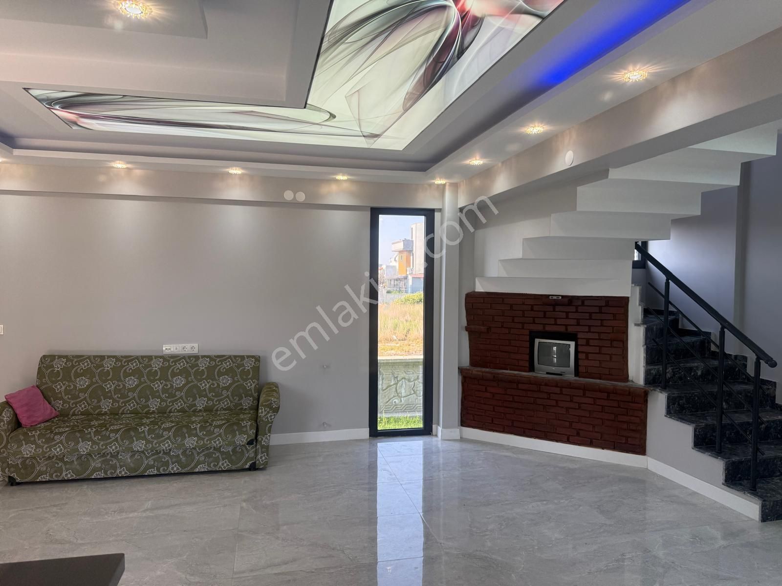 C.b. Route | Dikili'de Satılık Özel Tasarım Sıfır Lüks 6+1 Villa - Görsel 12