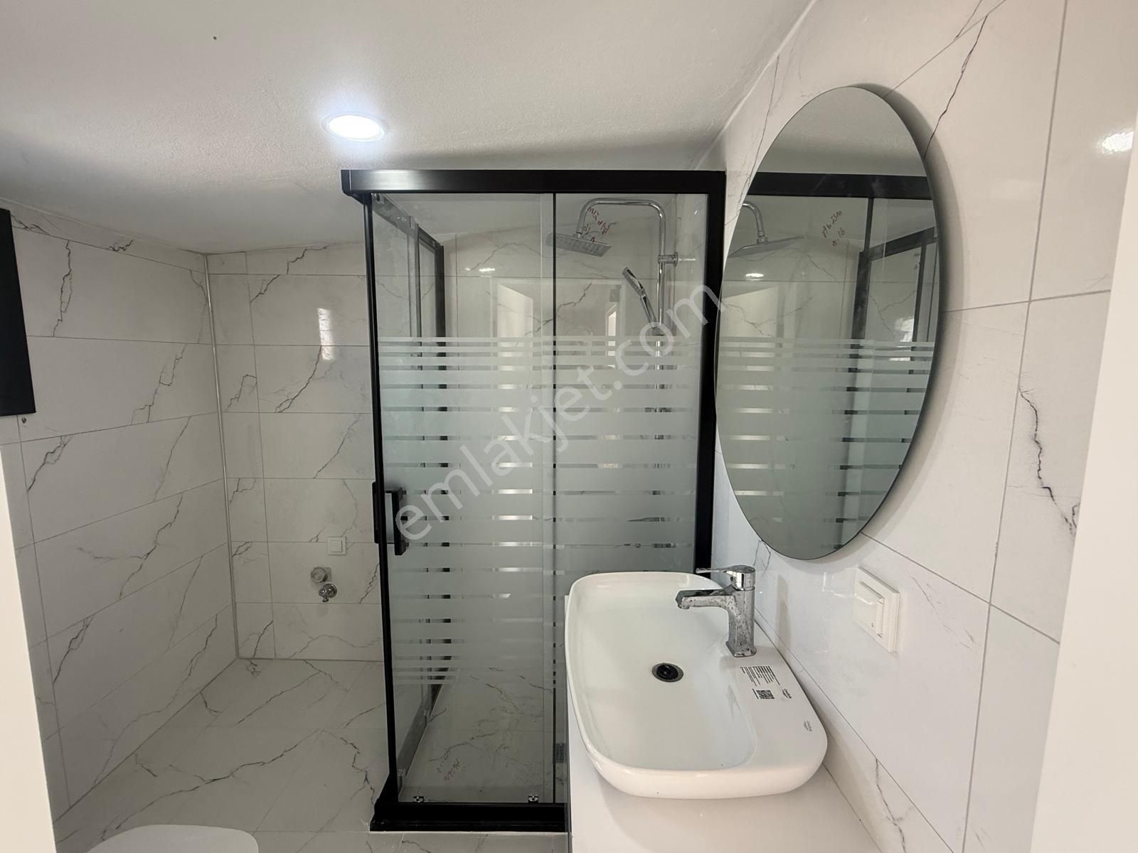 C.b. Route | Dikili'de Satılık Özel Tasarım Sıfır Lüks 6+1 Villa - Görsel 25