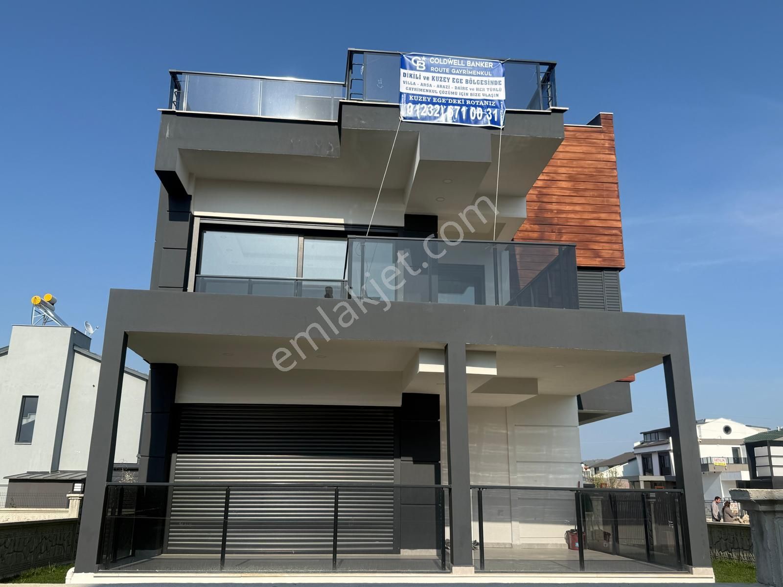 C.b. Route | Dikili'de Satılık Özel Tasarım Sıfır Lüks 6+1 Villa - Görsel 3