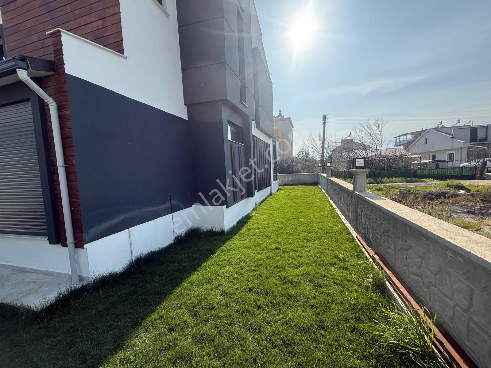 C.b. Route | Dikili'de Satılık Özel Tasarım Sıfır Lüks 6+1 Villa - Görsel 7