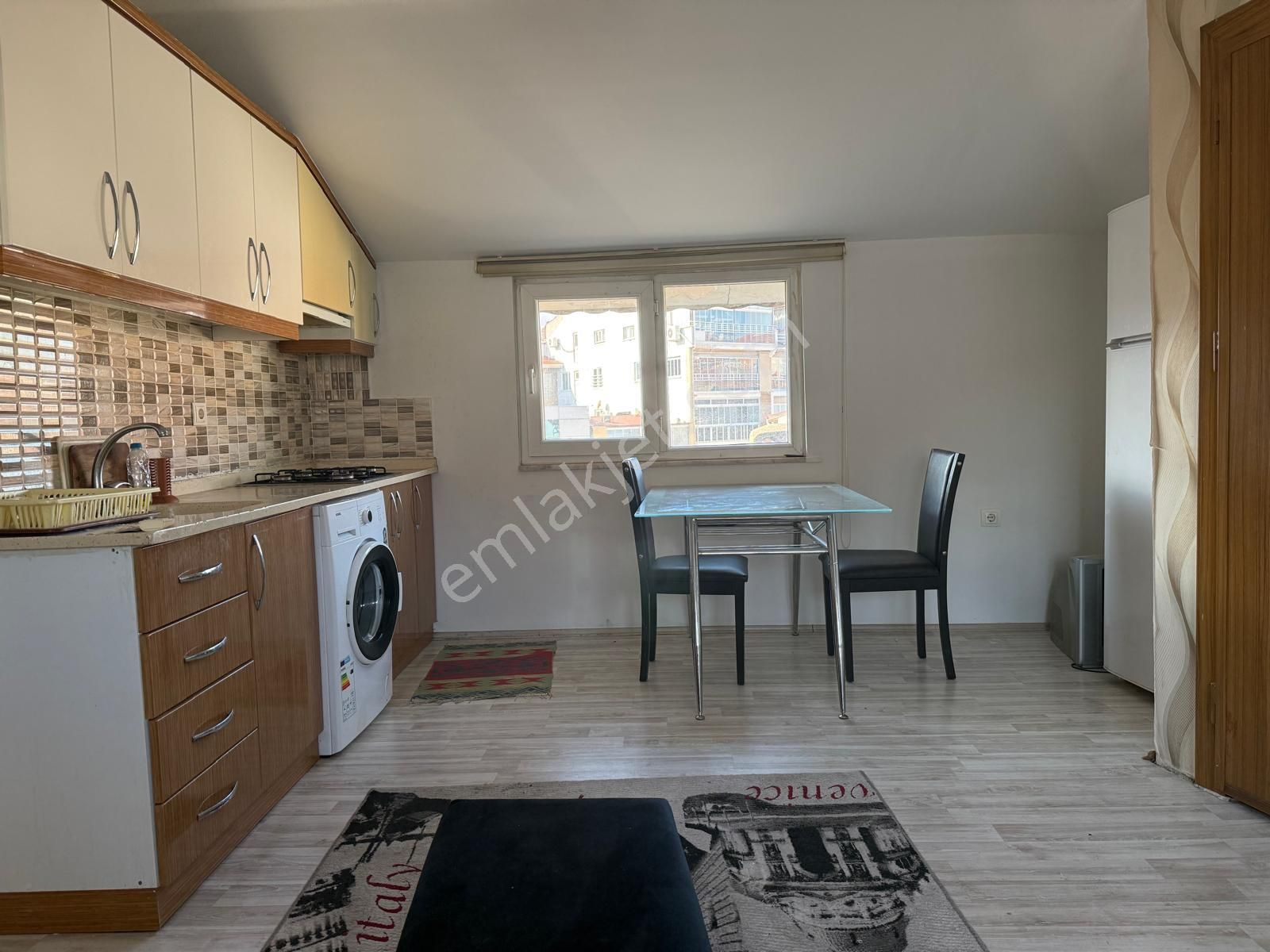 Ender Uysal Gayrimenkulden Sevil Kaynak Okuluna Cephe 2 Ayrı Girişli Eşyalı Dublex Daire. - Görsel 6