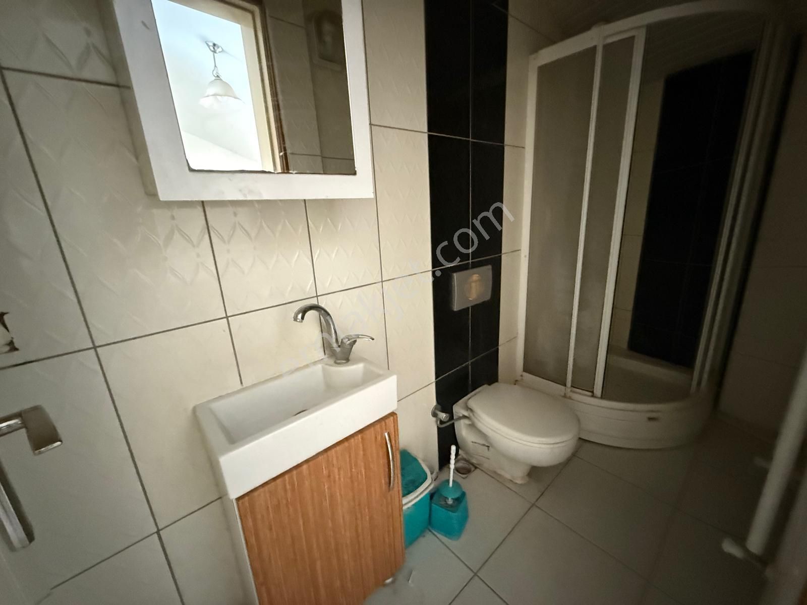 Ender Uysal Gayrimenkulden Sevil Kaynak Okuluna Cephe 2 Ayrı Girişli Eşyalı Dublex Daire. - Görsel 29