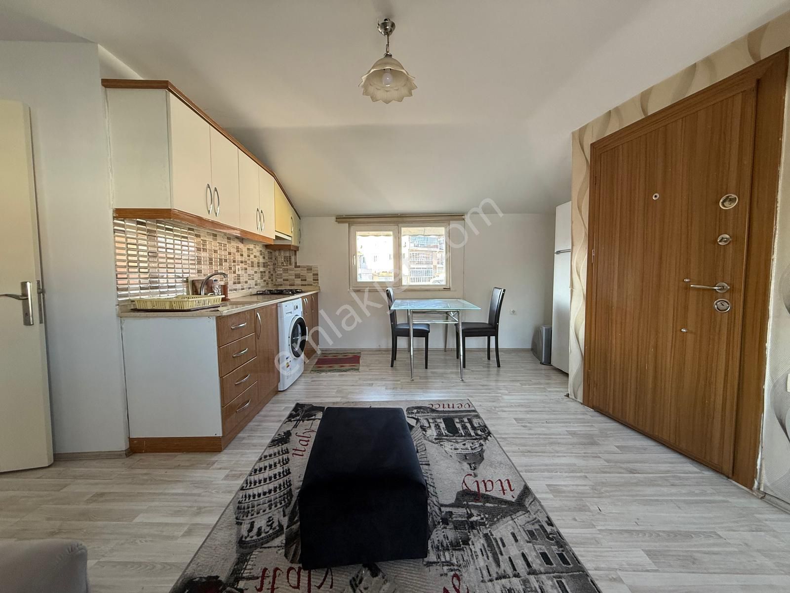 Ender Uysal Gayrimenkulden Sevil Kaynak Okuluna Cephe 2 Ayrı Girişli Eşyalı Dublex Daire. - Görsel 5