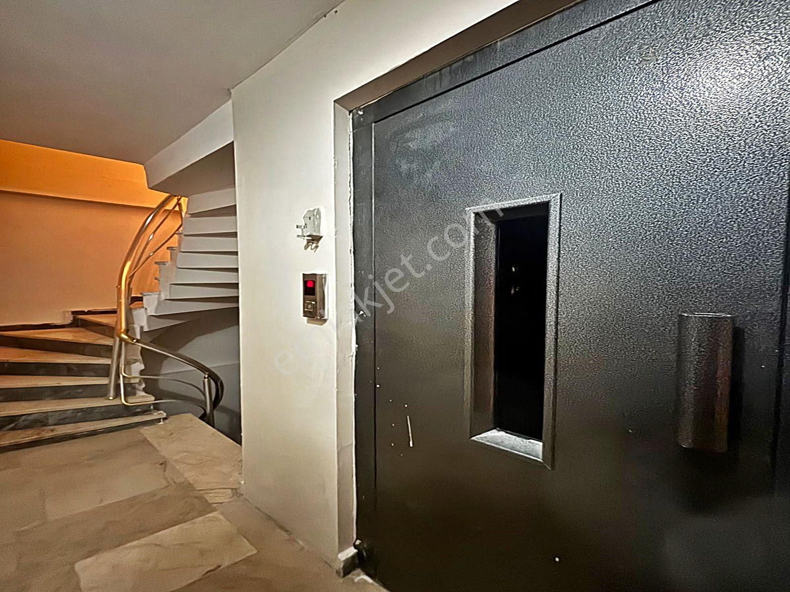 Cadde34 Yapı'dan Mehterçeşmede Metrrobüse Yürüme Mesafesinde 2+1 Full Dekorlu Arakat - Görsel 16