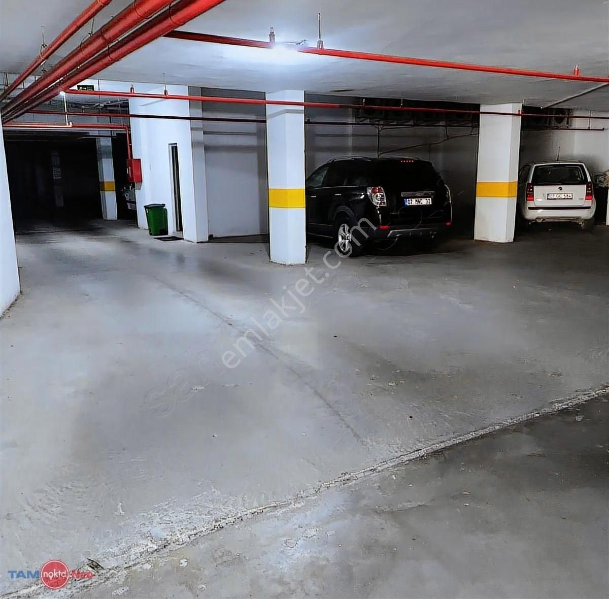 Güzeloba'da Kapalı Otoparklı, Havuzlu, Güvenlikli 1+1 Kiralık - Görsel 12