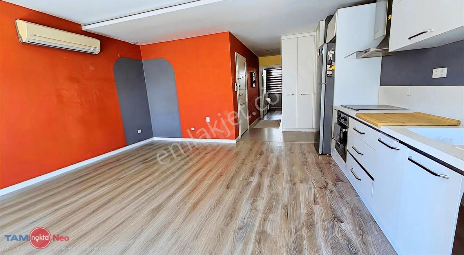 Güzeloba'da Kapalı Otoparklı, Havuzlu, Güvenlikli 1+1 Kiralık - Görsel 15