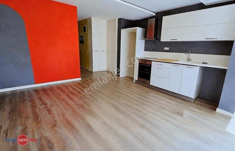 Güzeloba'da Kapalı Otoparklı, Havuzlu, Güvenlikli 1+1 Kiralık - Görsel 25