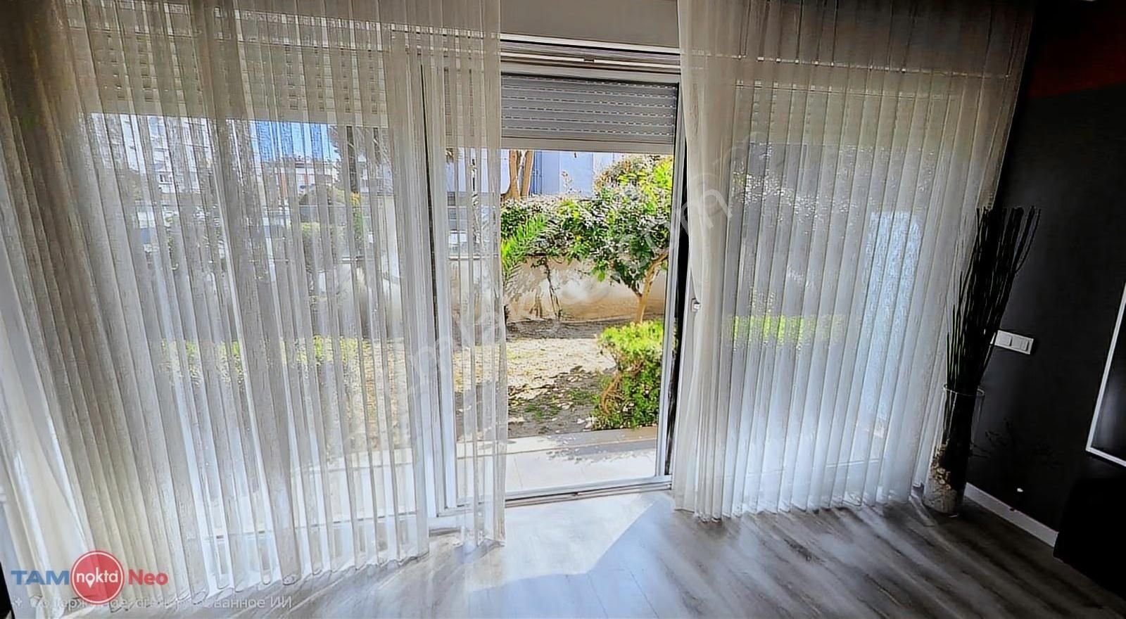 Güzeloba'da Kapalı Otoparklı, Havuzlu, Güvenlikli 1+1 Kiralık - Görsel 26