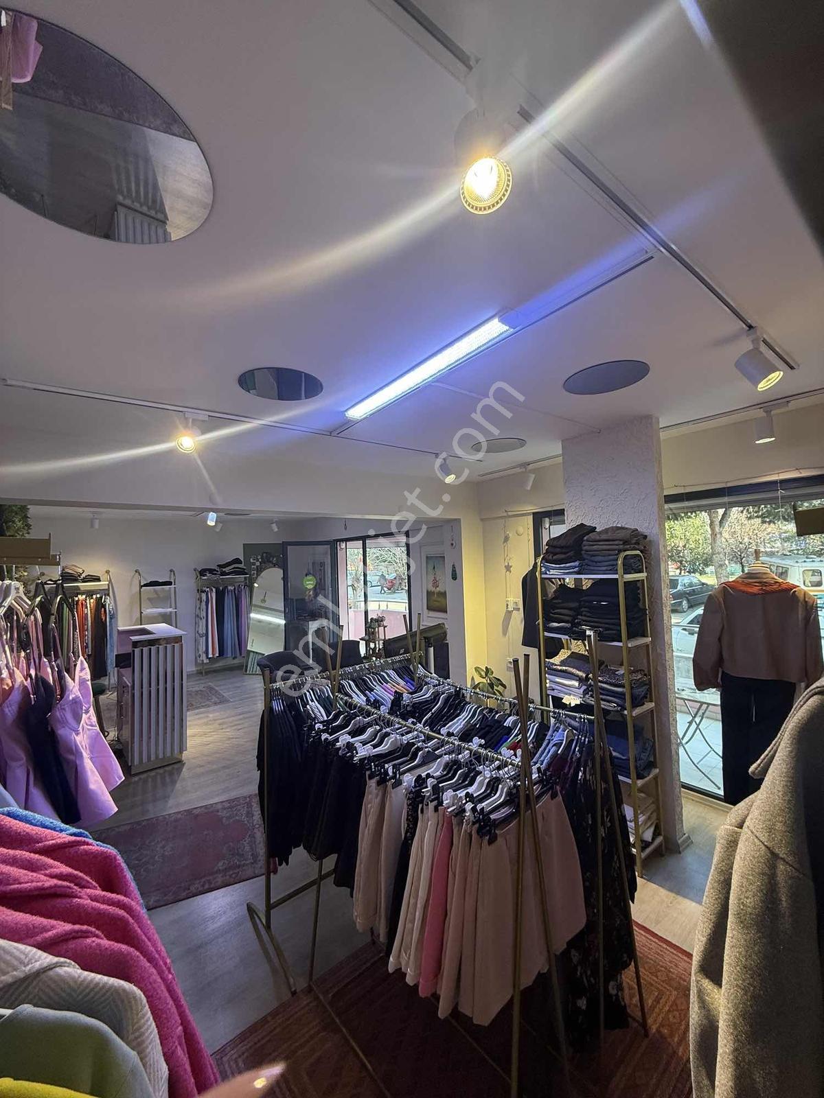Kent Gayrimenkul' Den Devren Kiralık Butik - Görsel 6