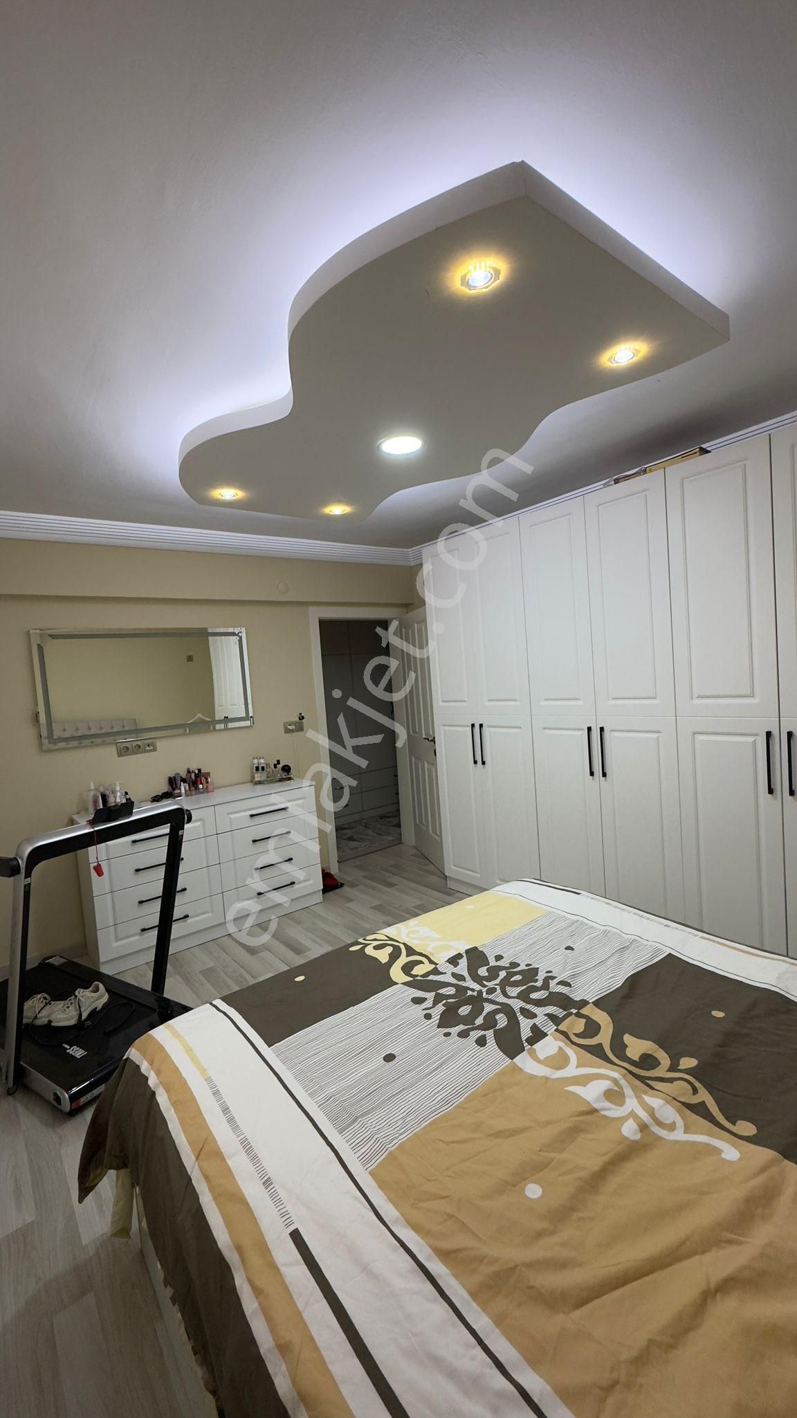 3+1barajyolu 15-14katı Blv Üzeri 11-15yaş Hasarsız 2banyo 210m2 Dgaz Kap.mutfak A.k Otopark Full+ful - Görsel 21