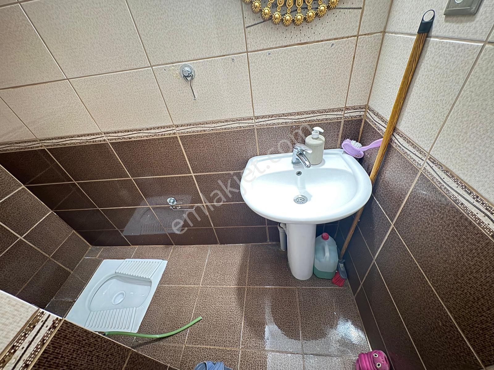 Prestij'den Osmaniye'de Müstakil Tadın'da Geniş Oturumlu 3+1 - Görsel 14