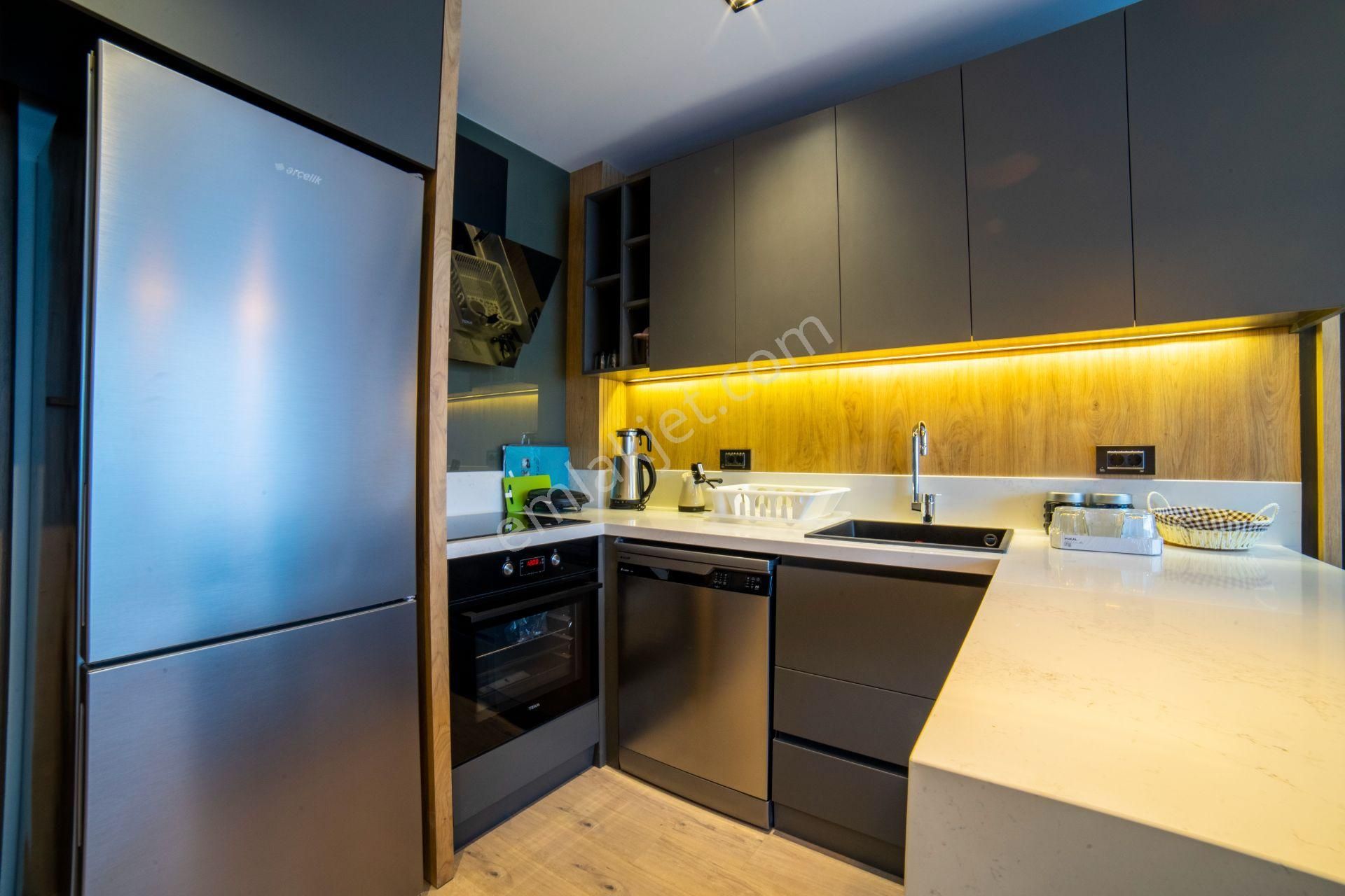 Antalya Lara Güzeloba Da Eşyalı Kiralık 3+1 Dubleks Lüks Daire - Görsel 4