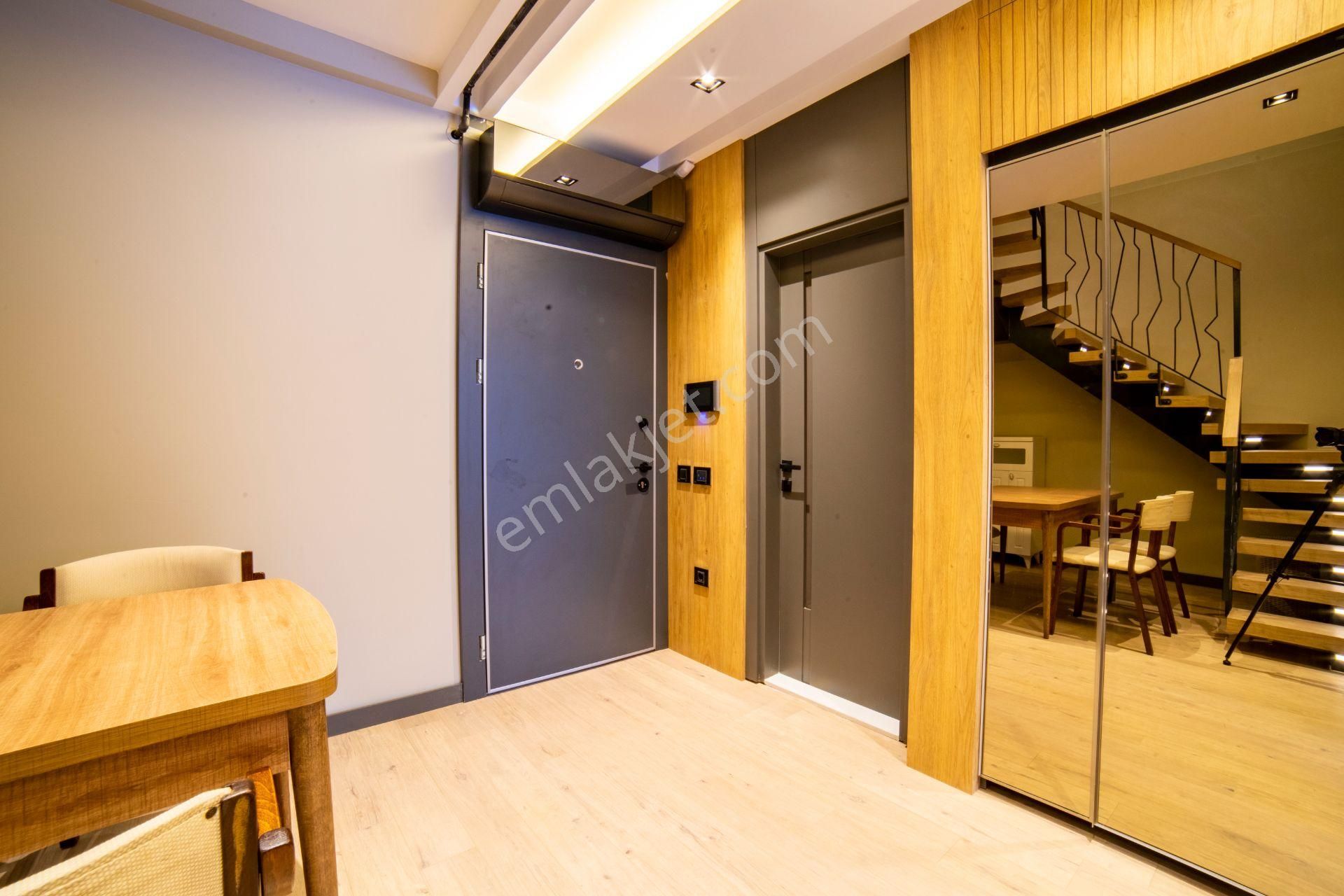 Antalya Lara Güzeloba Da Eşyalı Kiralık 3+1 Dubleks Lüks Daire - Görsel 18