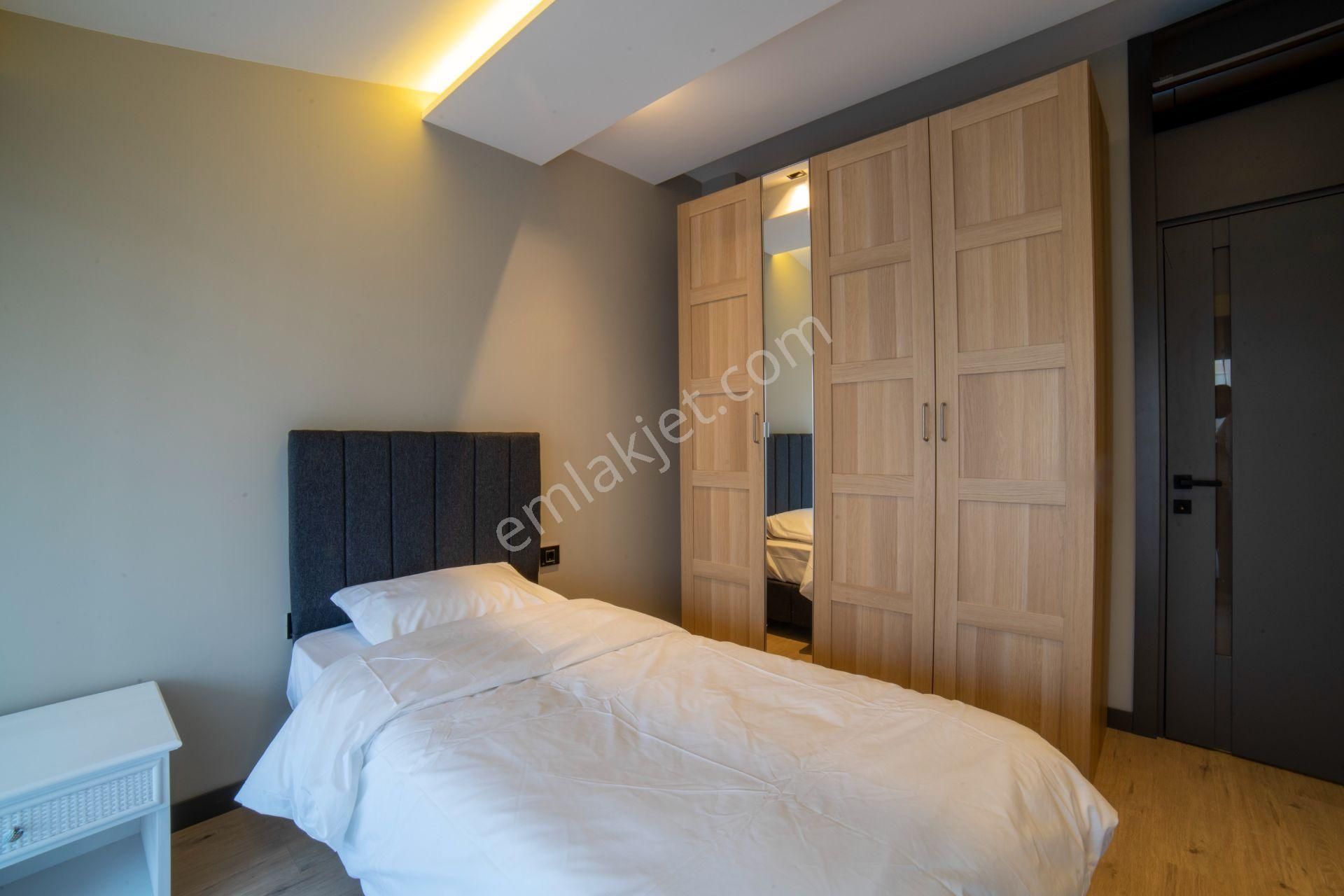 Antalya Lara Güzeloba Da Eşyalı Kiralık 3+1 Dubleks Lüks Daire - Görsel 10