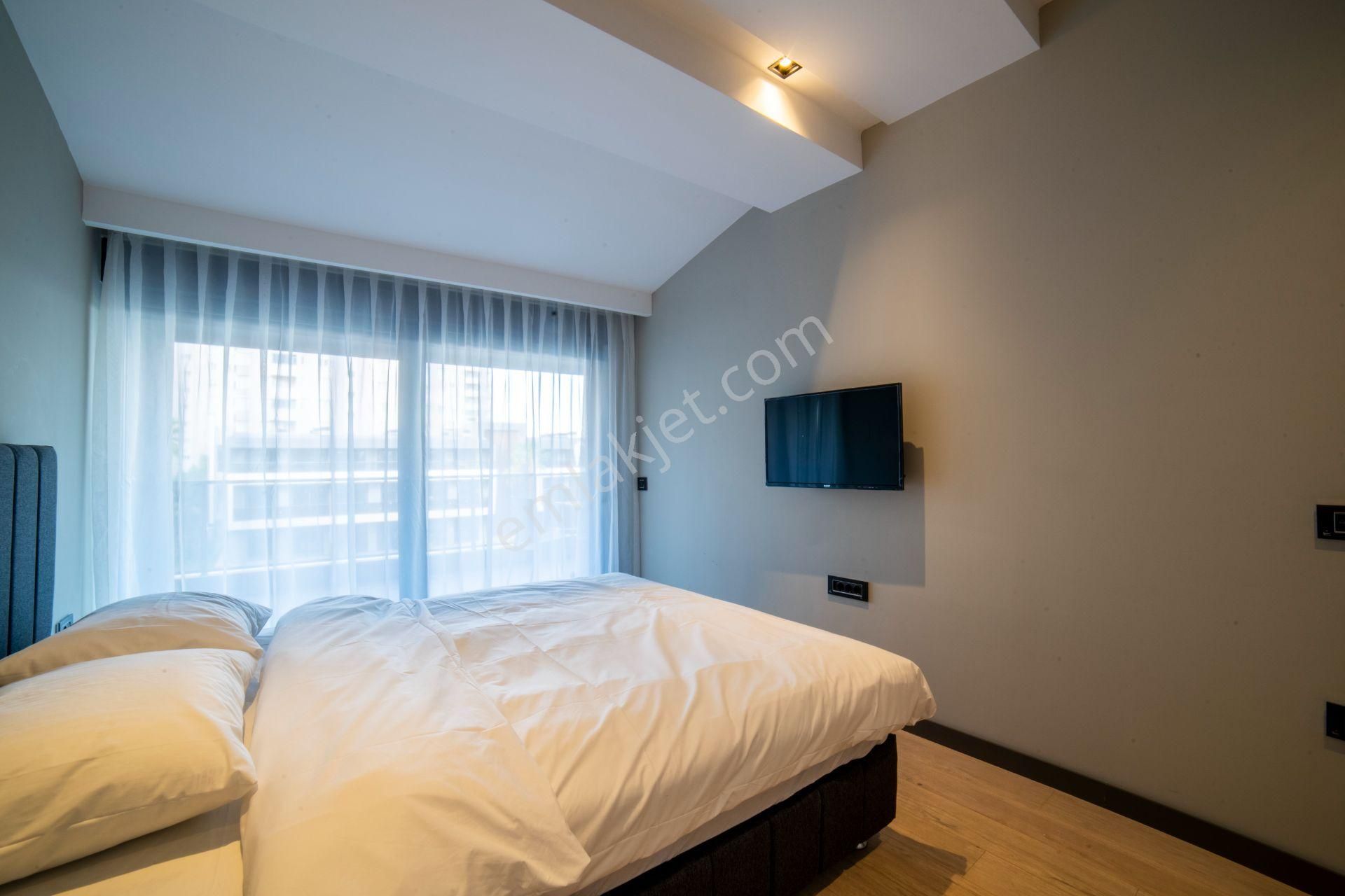 Antalya Lara Güzeloba Da Eşyalı Kiralık 3+1 Dubleks Lüks Daire - Görsel 7