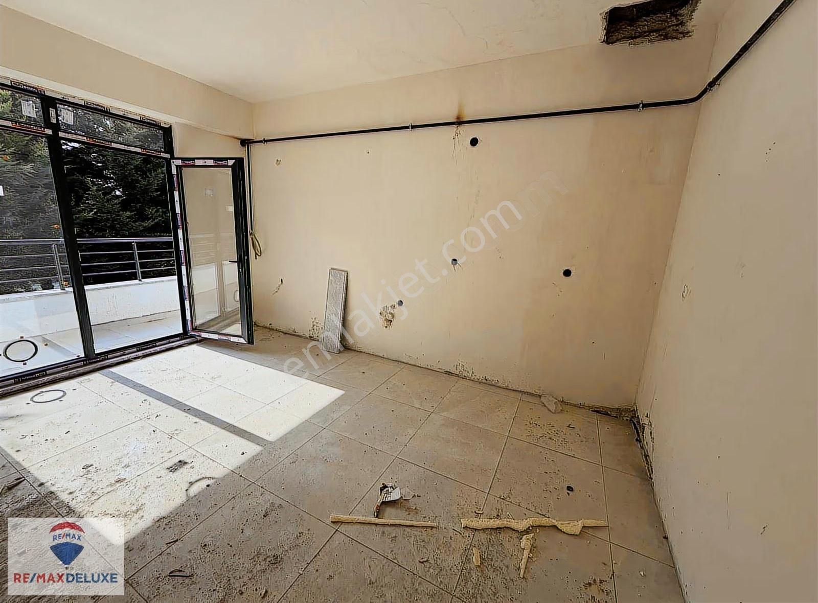 Kuruçeşme Hatipköy Mah. Site İçinde Satılık 3+1 Bahçe Dubleks - Görsel 20