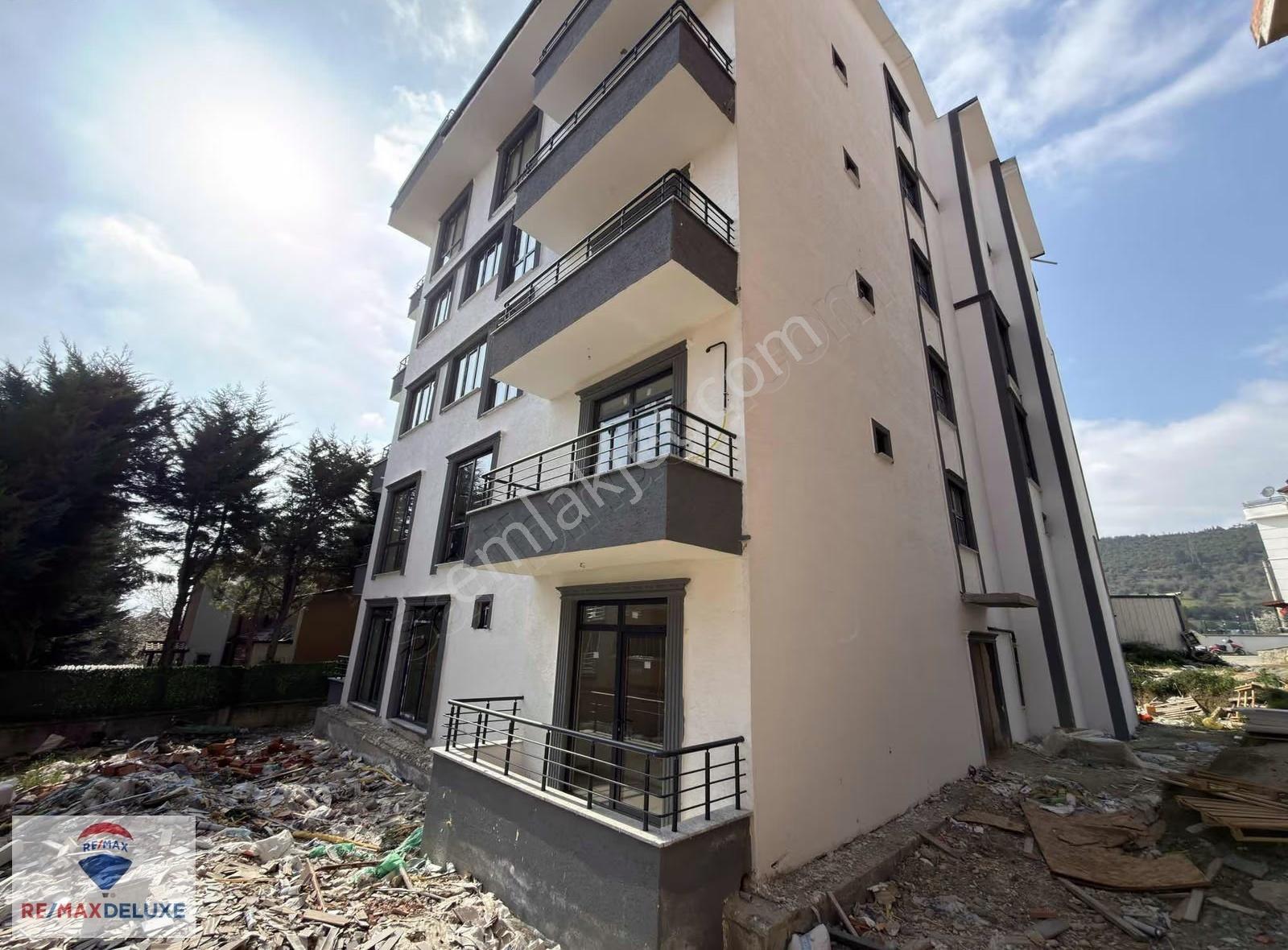 Kuruçeşme Hatipköy Mah. Site İçinde Satılık 3+1 Bahçe Dubleks - Görsel 34