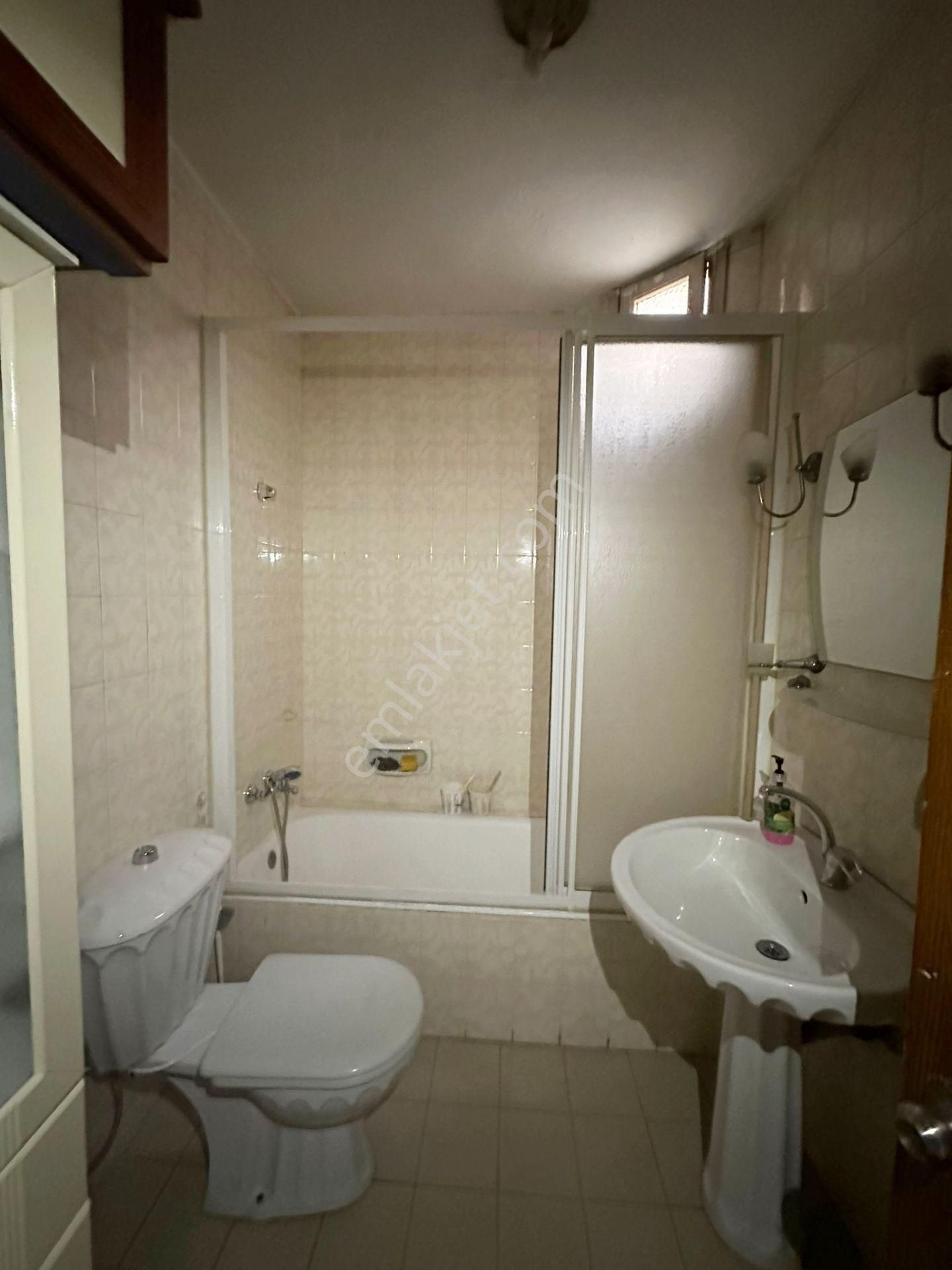 Mertcan Dan Pendik Köprüsüne 100mt. Metronun Dibinde Boyalı 2+1 Kiralık - Görsel 16