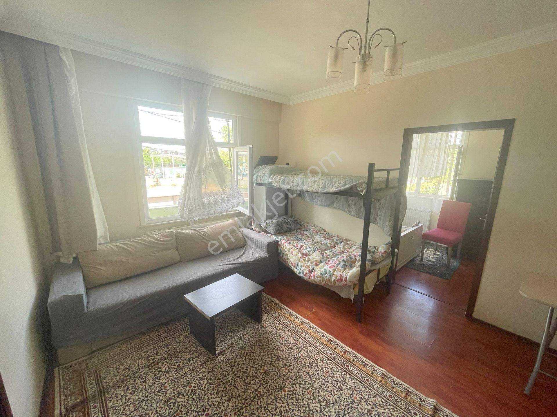 Mertcan'dan Ugetam Karşısında Balkonlu Eşyalı 3+1 Geniş Daire - Görsel 11