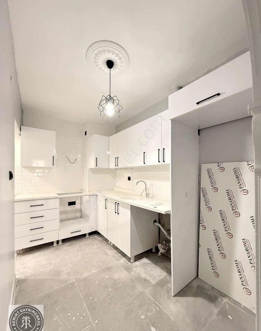 Remint'den Belediye Evleri Mah. 2+1 Kapalı Mutfak Satılık Daire! - Görsel 8