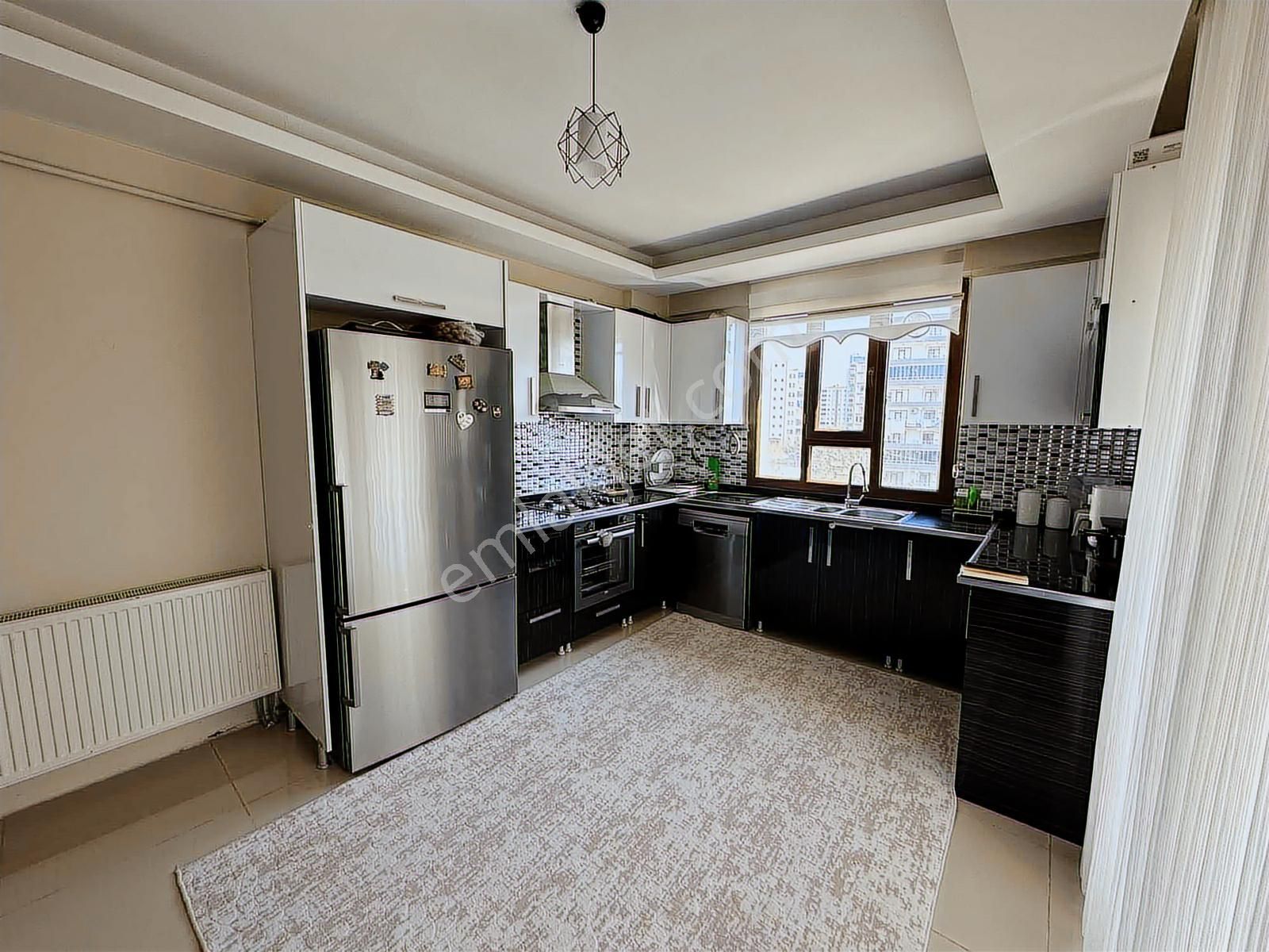 Rotadan Barış Mahallesinde 3+1 Fırsat Daire - Görsel 2